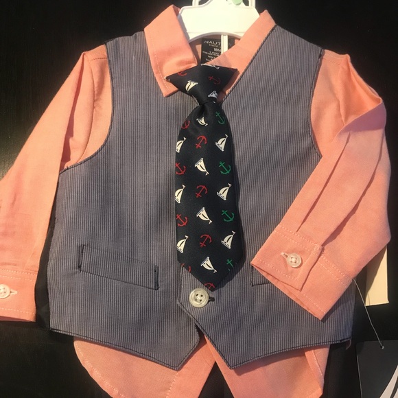 4-Piece Náutica Infant Suit - Picture 2 of 3